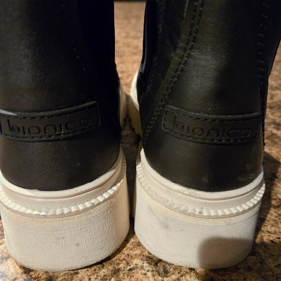 Bionicola Boots - Picture 4 of 4